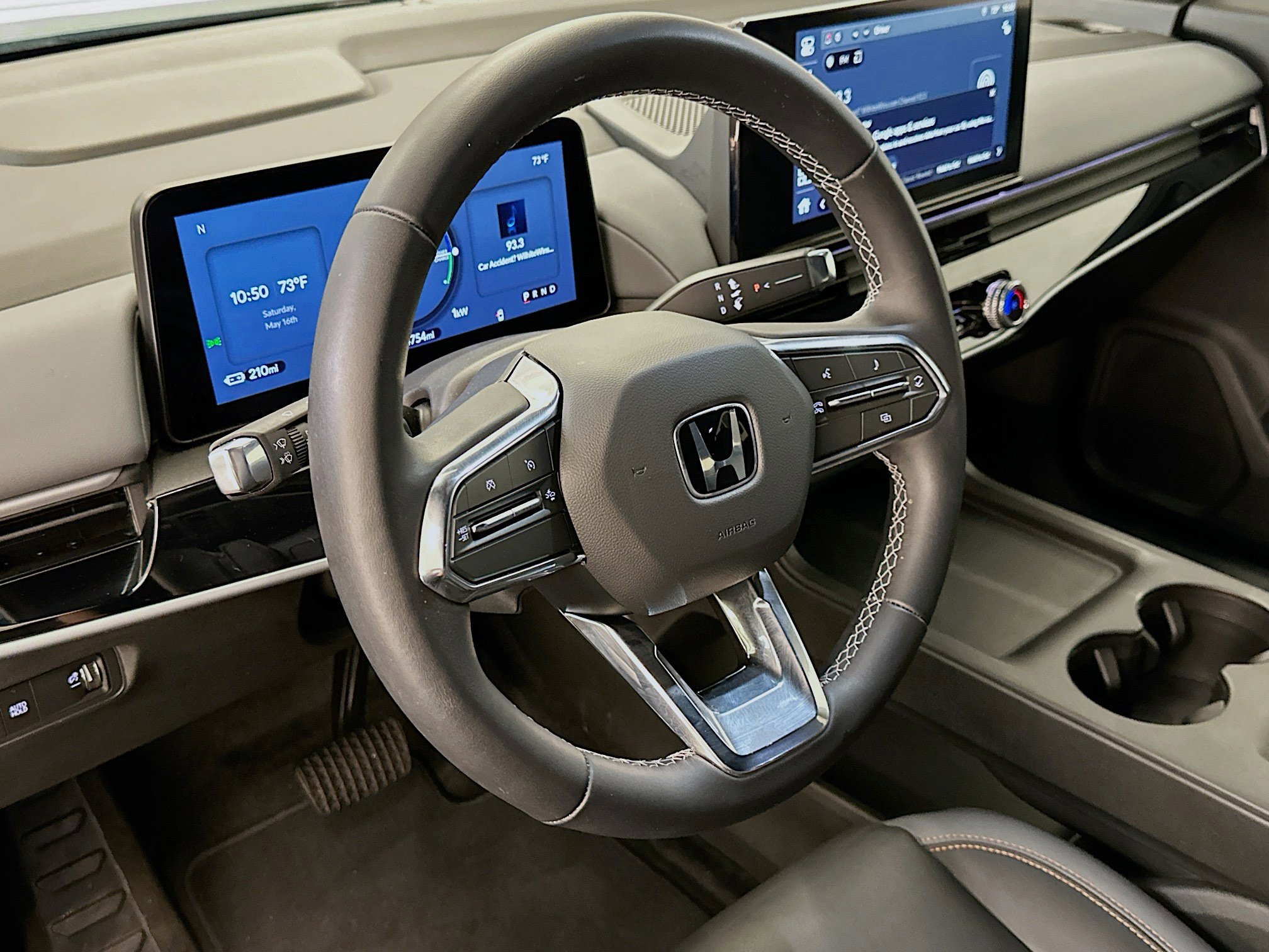 Used 2025 Honda Prologue Touring image 18