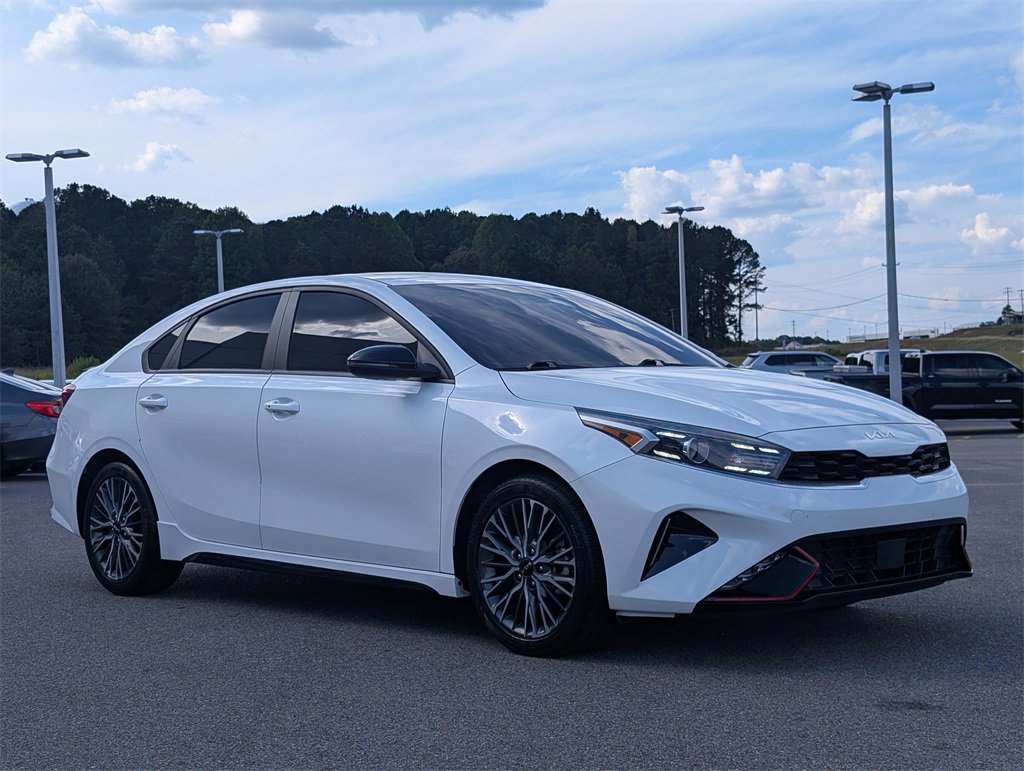 Used 2023 Kia Forte GT-Line w/ GT-Line Premium Package image 7