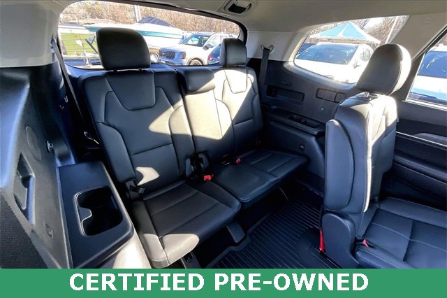Used 2023 Kia Telluride EX w/ EX Captain's Chair Package image 27