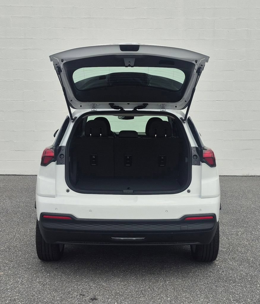 New 2027 Chevrolet Bolt LT FWD image 12