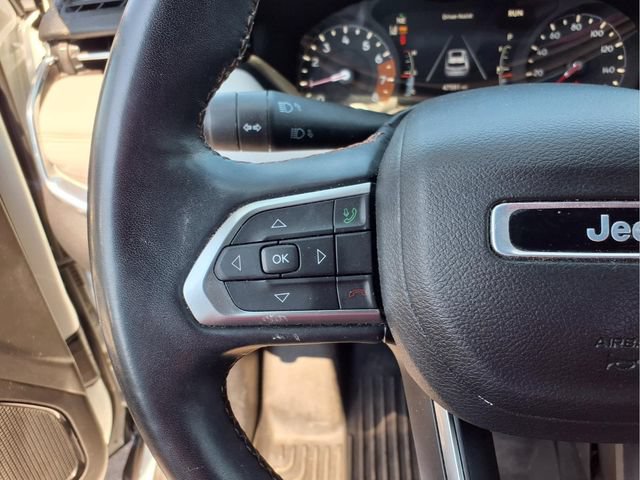 Used 2022 Jeep Compass Limited AWD/4WD image 10
