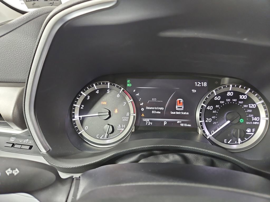 Used 2023 Toyota Highlander XLE FWD image 16