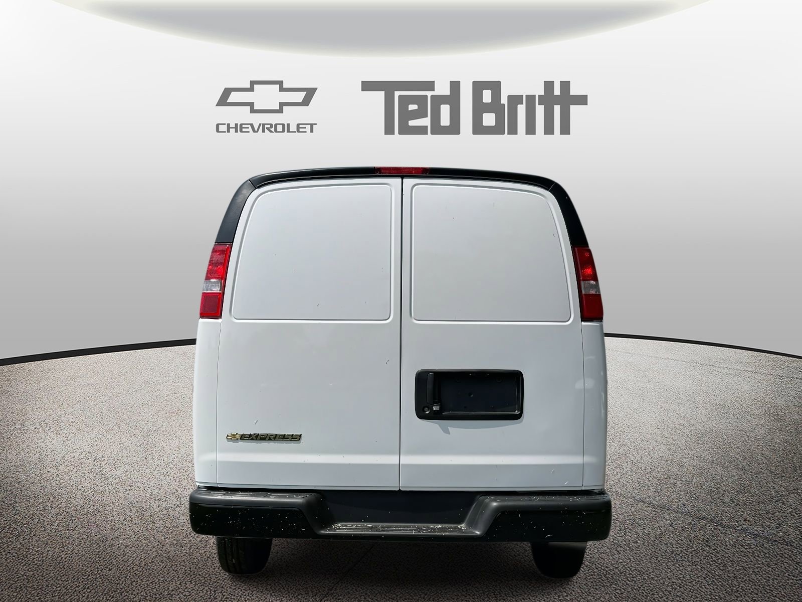 New 2025 Chevrolet Express 3500 Extended RWD image 5