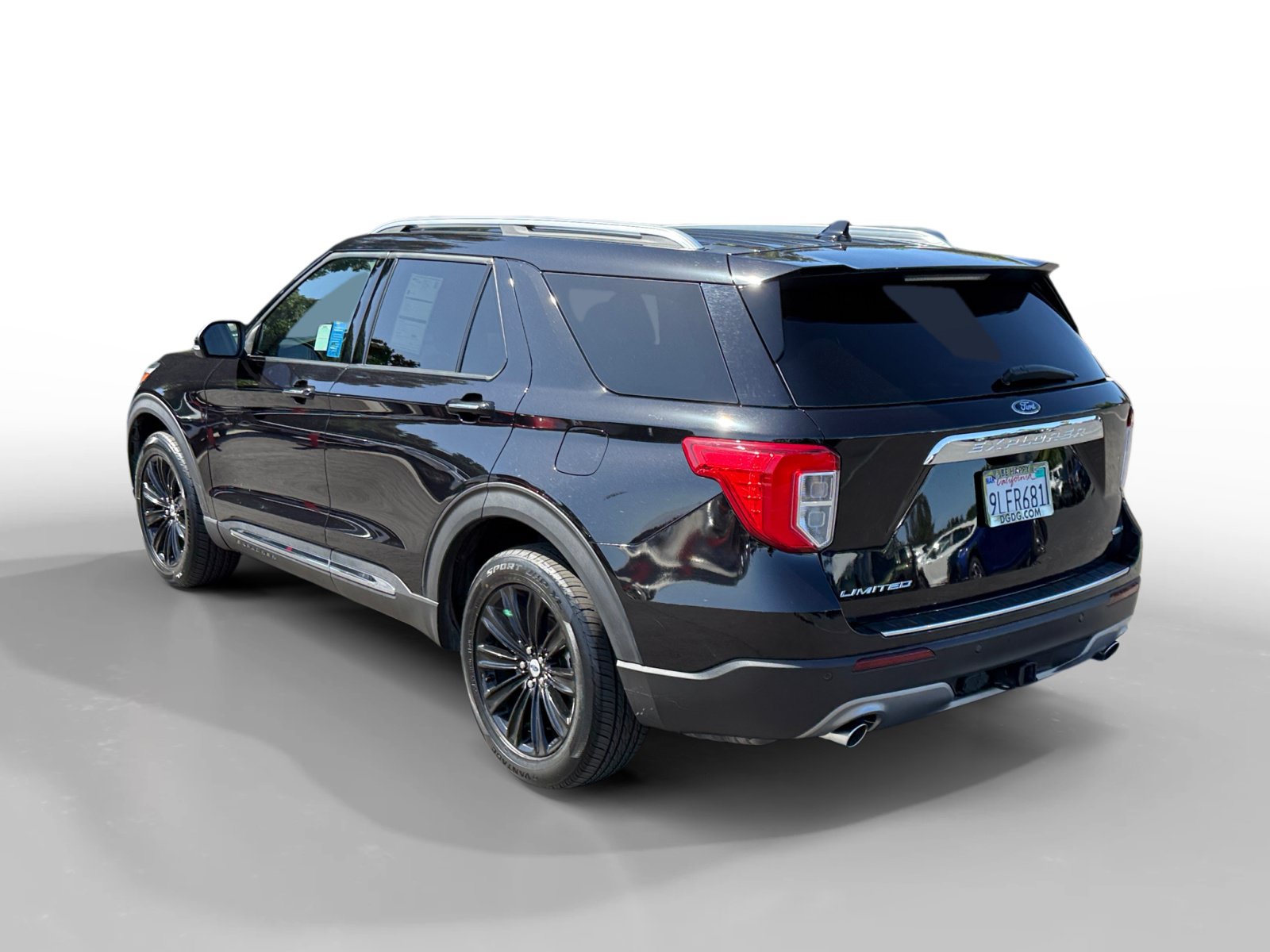 Certified 2020 Ford Explorer Limited w/ Class III Trailer Tow Package AWD/4WD image 3