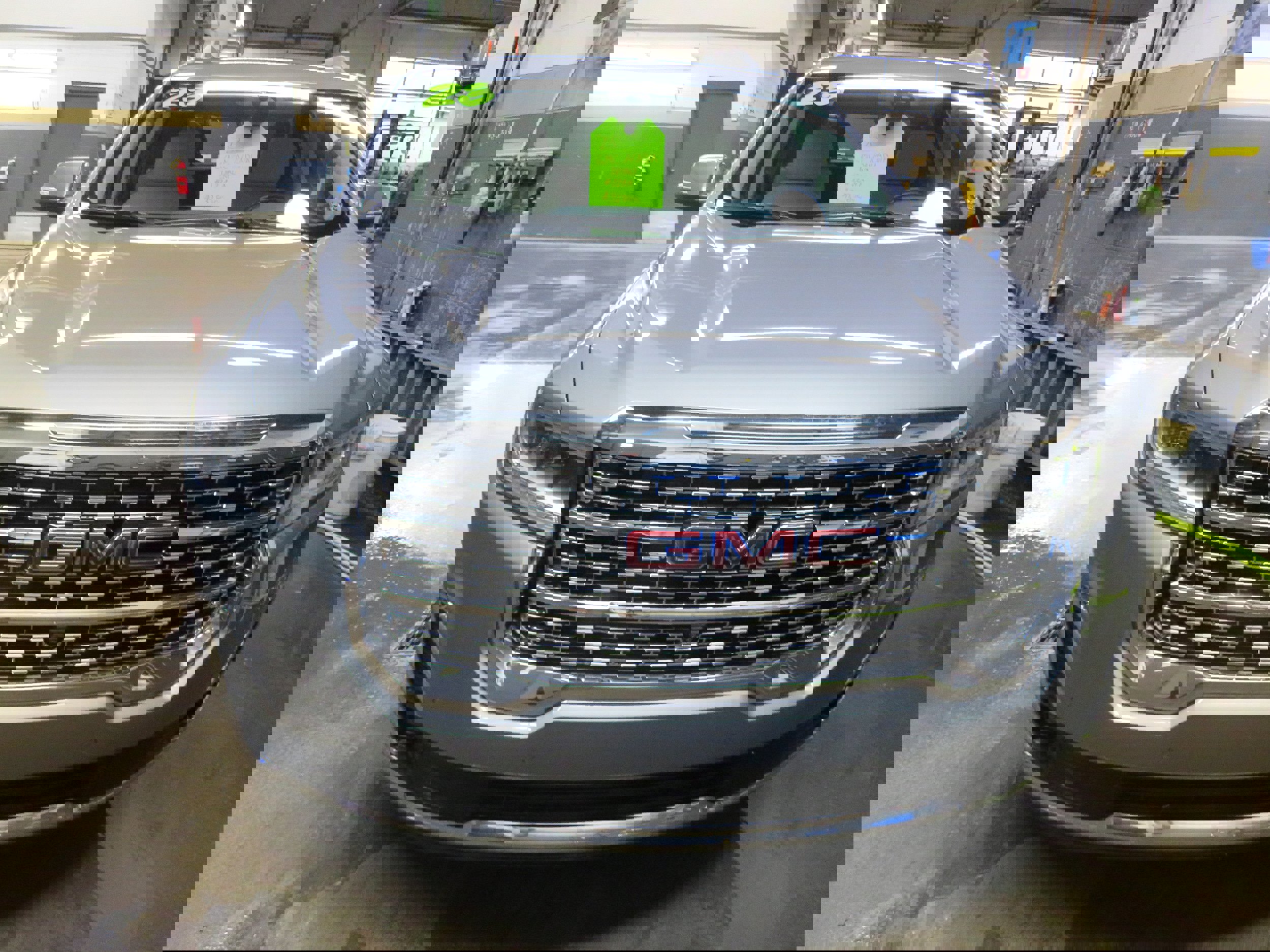 Used 2023 GMC Acadia Denali w/ Denali Ultimate Package image 2