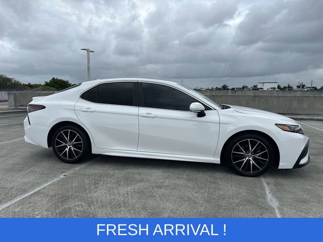 Used 2023 Toyota Camry SE image 20