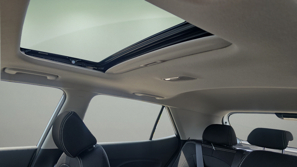 New 2026 Hyundai Venue SEL FWD image 15