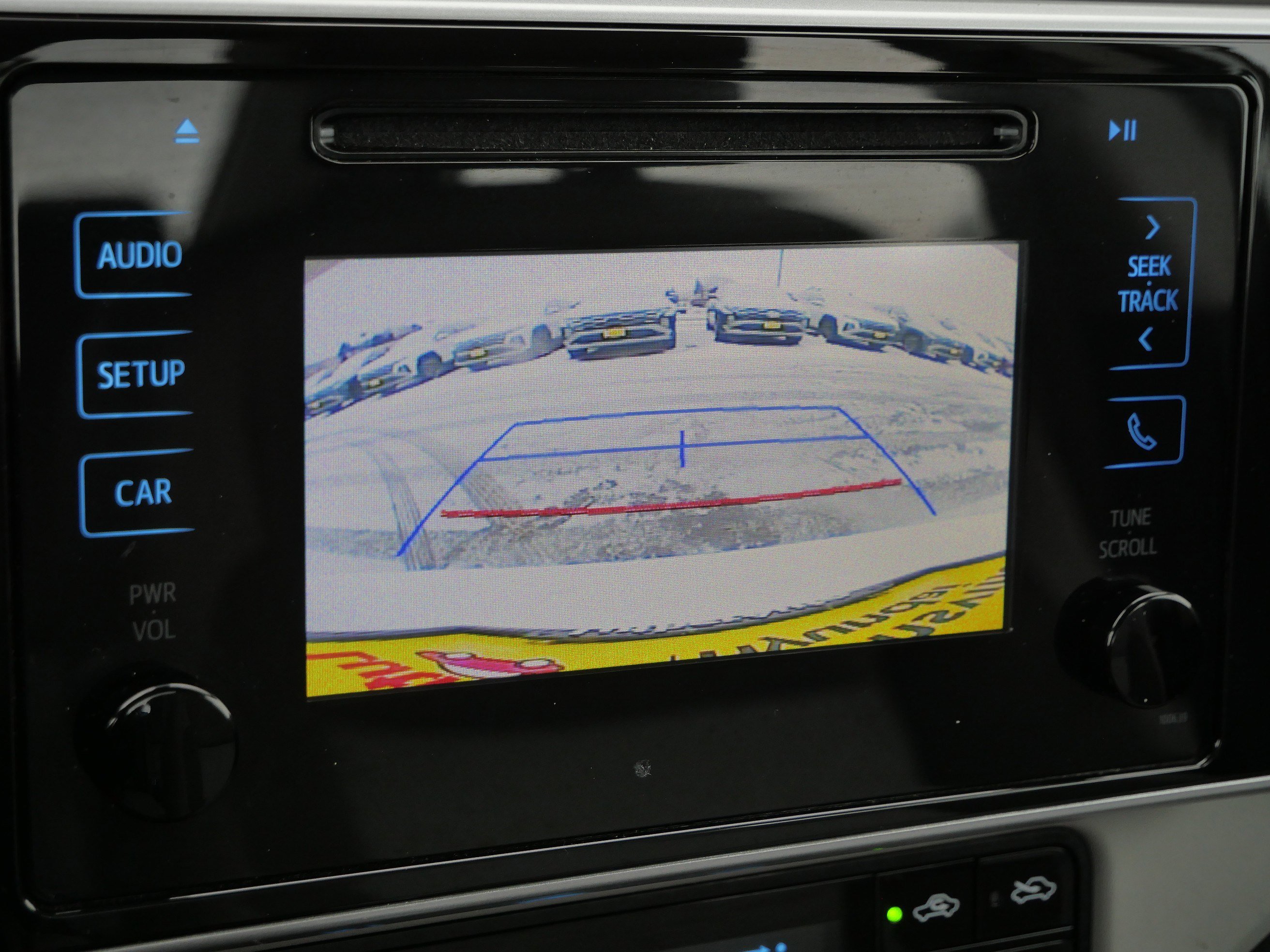 Used 2018 Toyota Corolla LE image 35