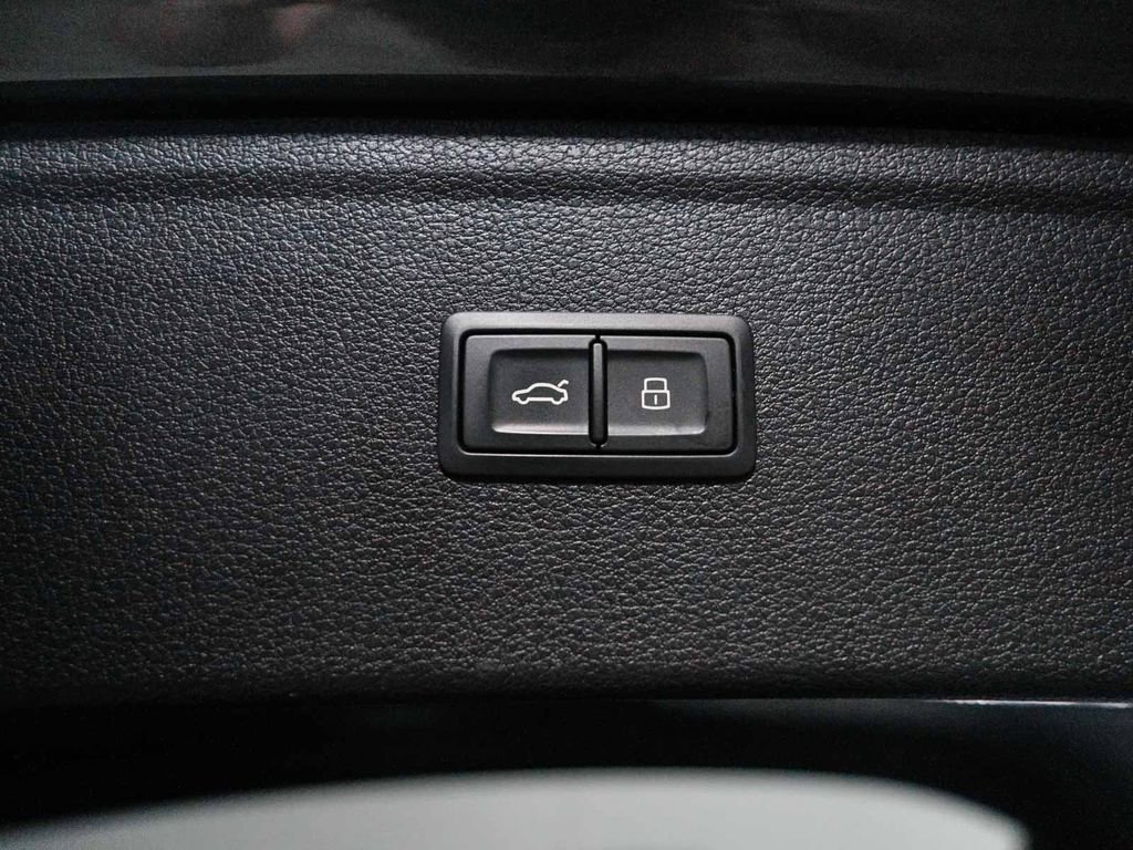 Used 2024 Audi Q5 2.0T Premium Plus image 43