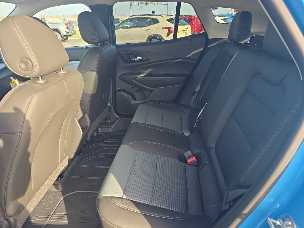 New 2026 Chevrolet Trax LT w/ Driver Confidence Package image 18