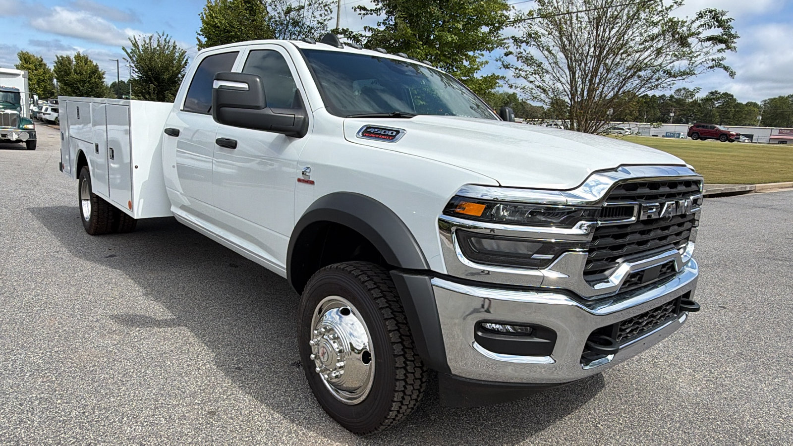 New 2026 RAM 4500 Tradesman w/ Chrome Appearance Group AWD/4WD image 5