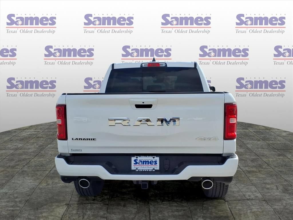 New 2026 RAM 1500 Laramie w/ Sport Appearance Package AWD/4WD image 6