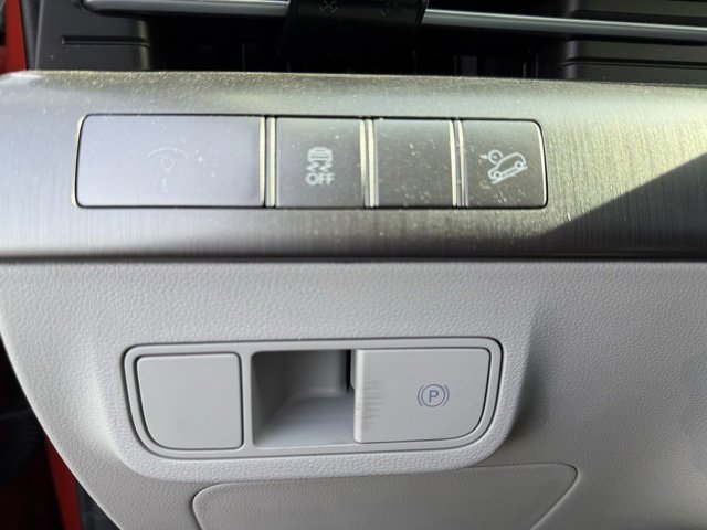 Used 2024 Hyundai Kona SEL image 22