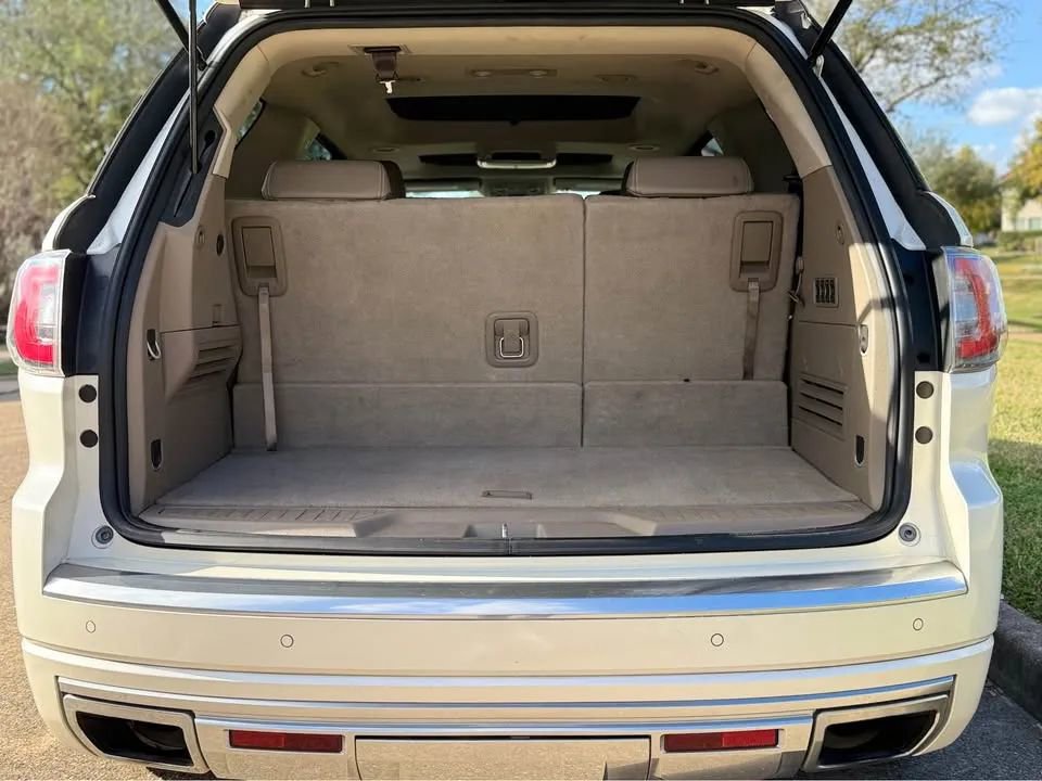 Used 2014 GMC Acadia Denali image 18