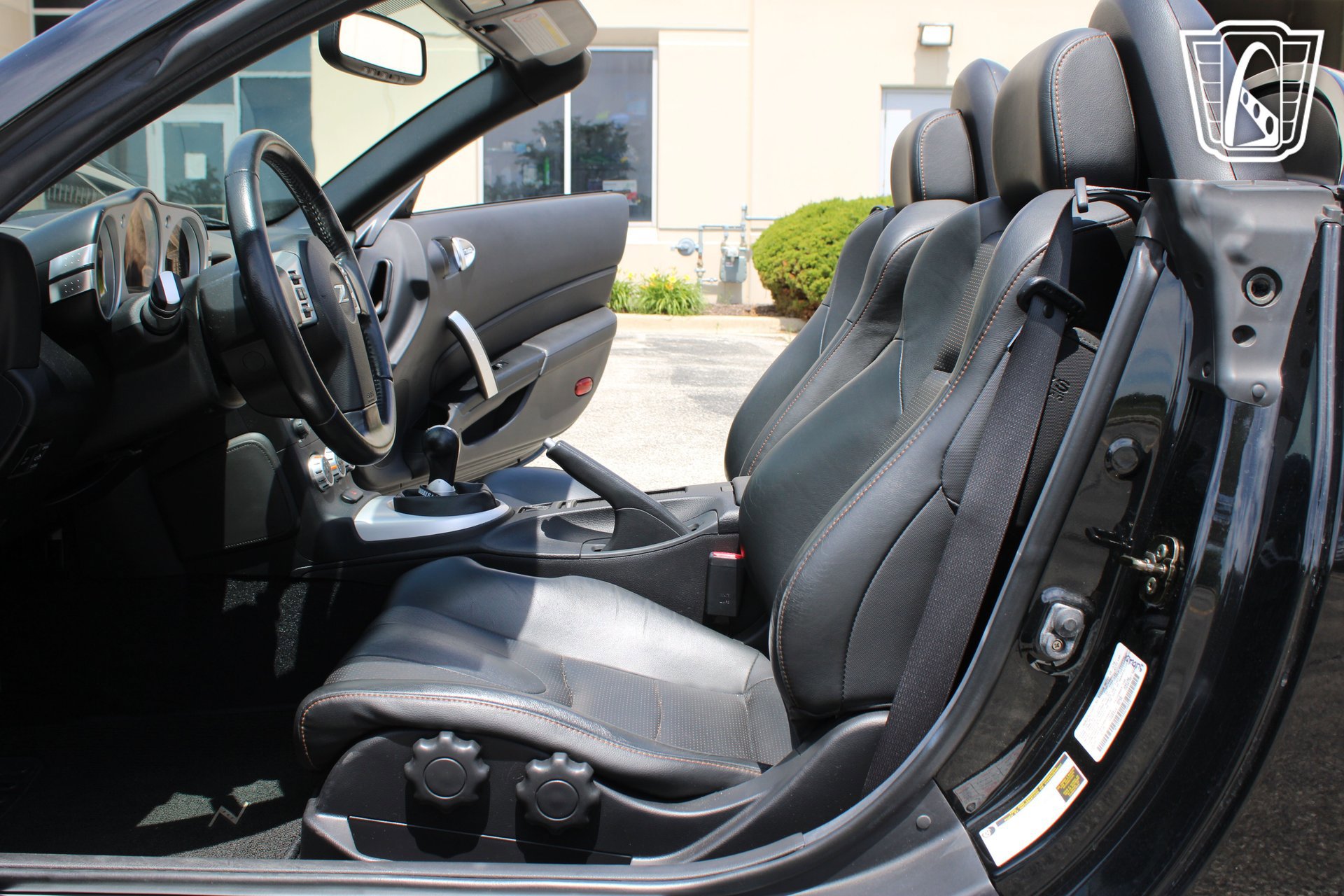 Used 2006 Nissan 350Z Touring RWD image 13
