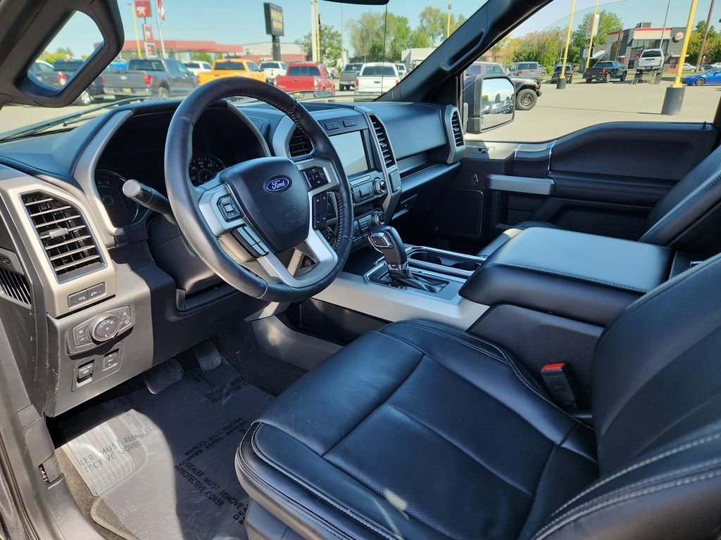 Used 2019 Ford F150 Lariat w/ Equipment Group 502A Luxury AWD/4WD image 9