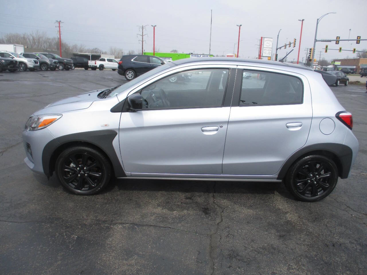 Used 2024 Mitsubishi Mirage Black Edition image 2