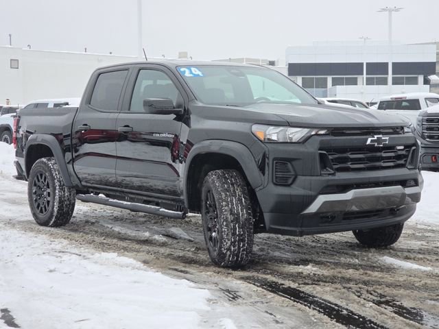 Used 2024 Chevrolet Colorado Trail Boss w/ Advanced Trailering Package image 17