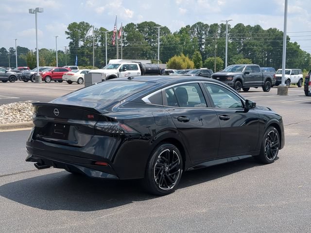 New 2026 Nissan Sentra SR w/ Floor Mat Package FWD image 3