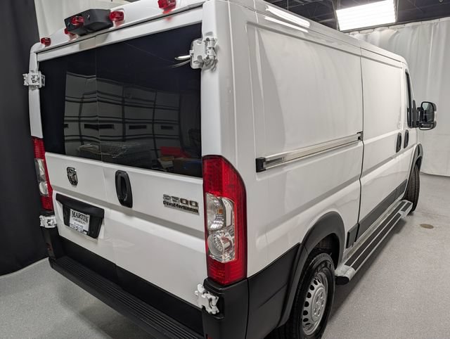 Used 2025 RAM ProMaster 2500 w/ U-Haul Equipment Group FWD image 4
