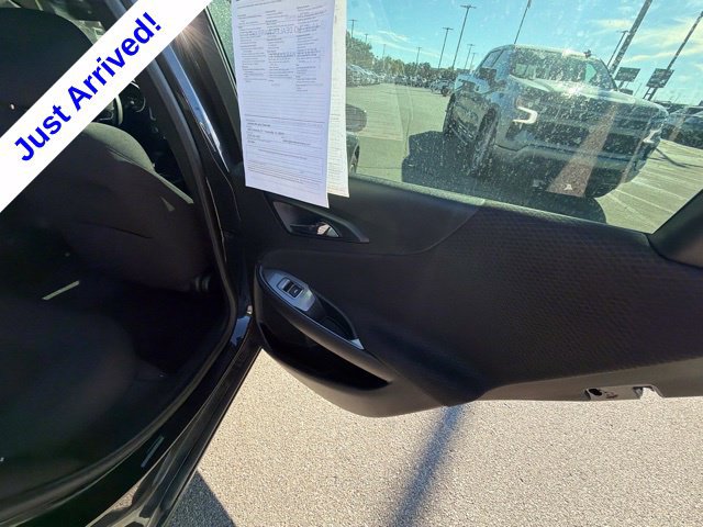 Used 2022 Chevrolet Malibu LS FWD image 32