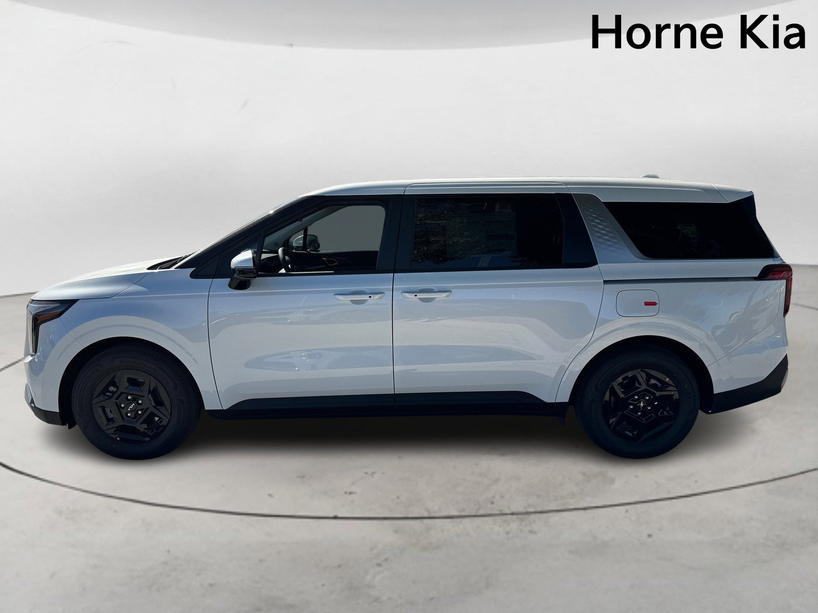 New 2026 Kia Carnival LX image 6