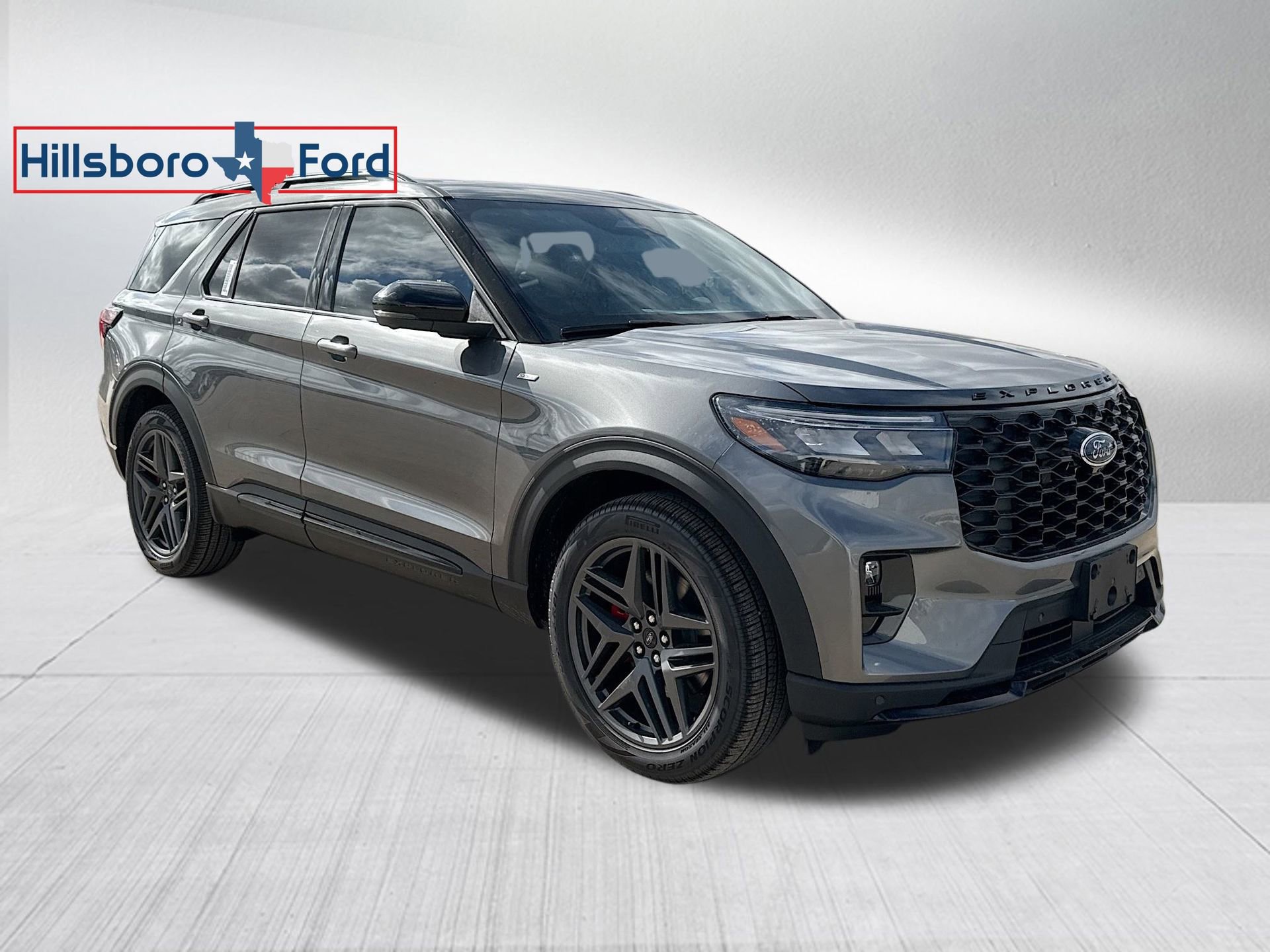 New 2026 Ford Explorer ST-Line w/ ST-Line Street Pack image 3