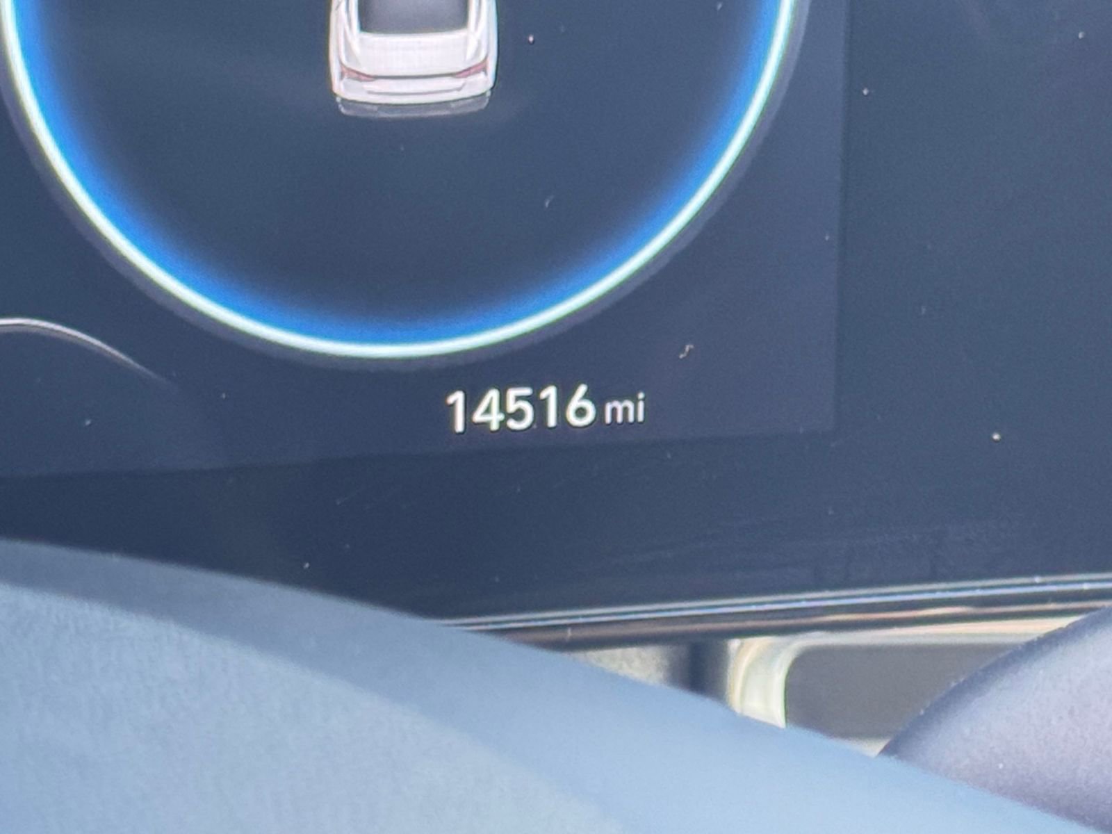 Used 2025 Hyundai Elantra Limited image 42