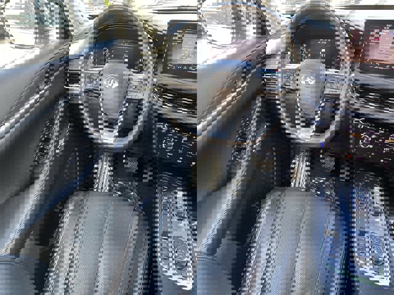 Certified 2022 INFINITI QX60 Luxe w/ Performance Audio Package image 17