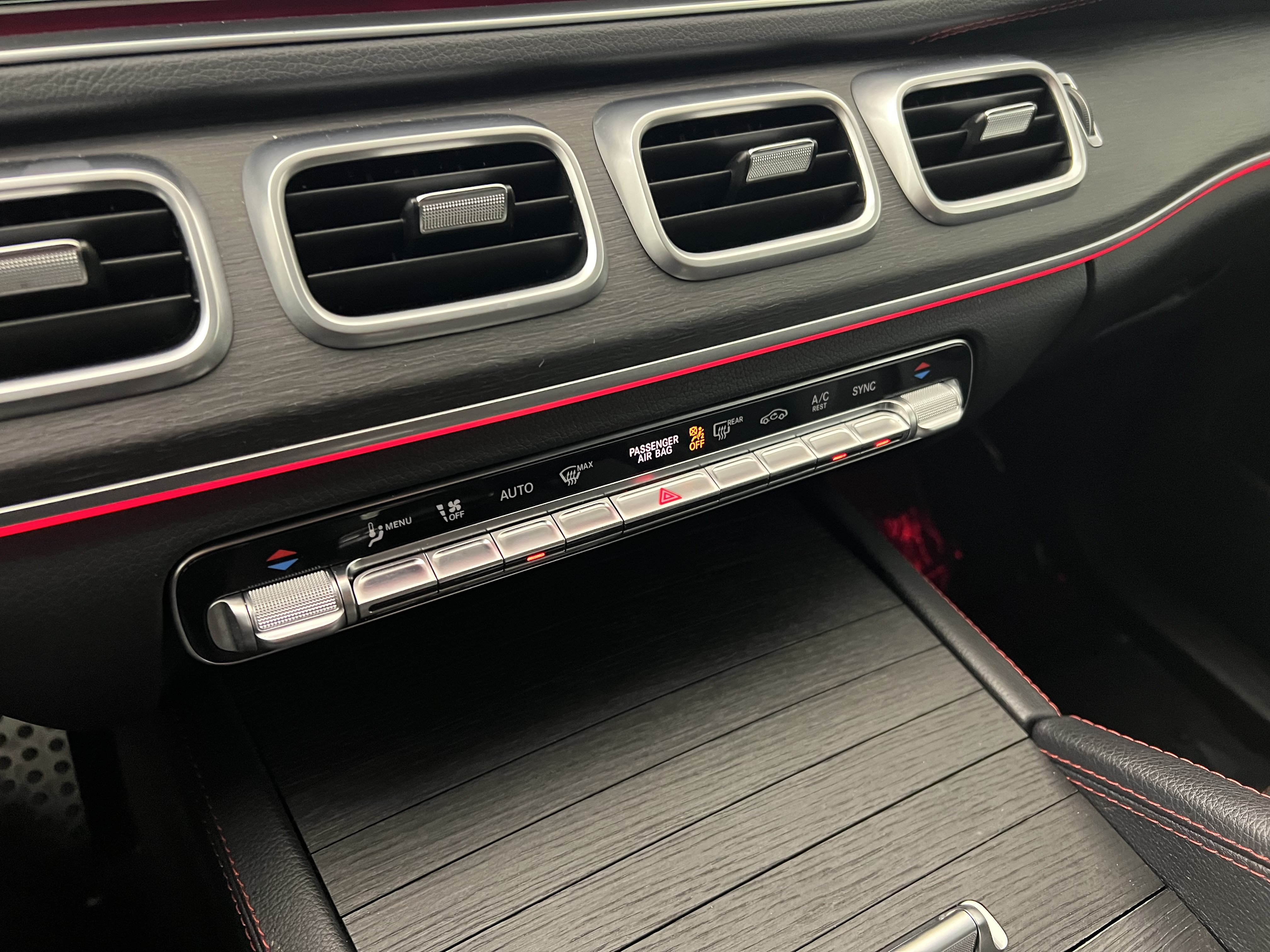 Certified 2021 Mercedes-Benz GLE 53 AMG 4MATIC image 32