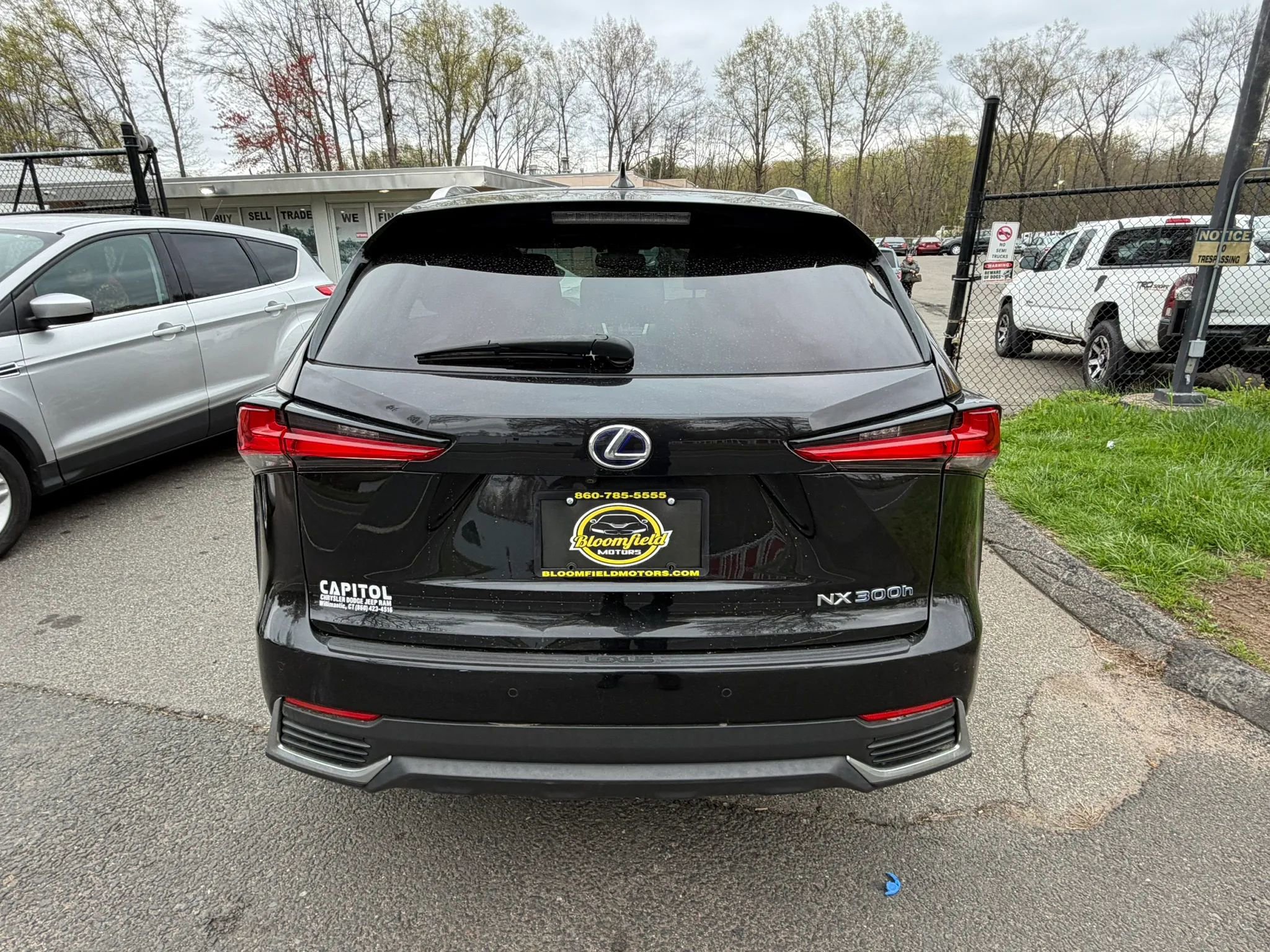 Used 2019 Lexus NX 300h AWD w/ Comfort Package image 6