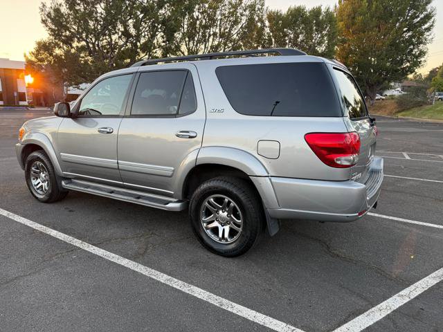 Used 2006 Toyota Sequoia SR5 image 4