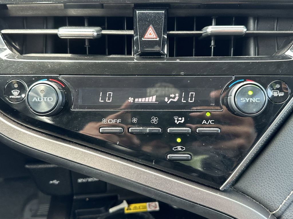 Used 2024 Toyota Camry XSE FWD image 28