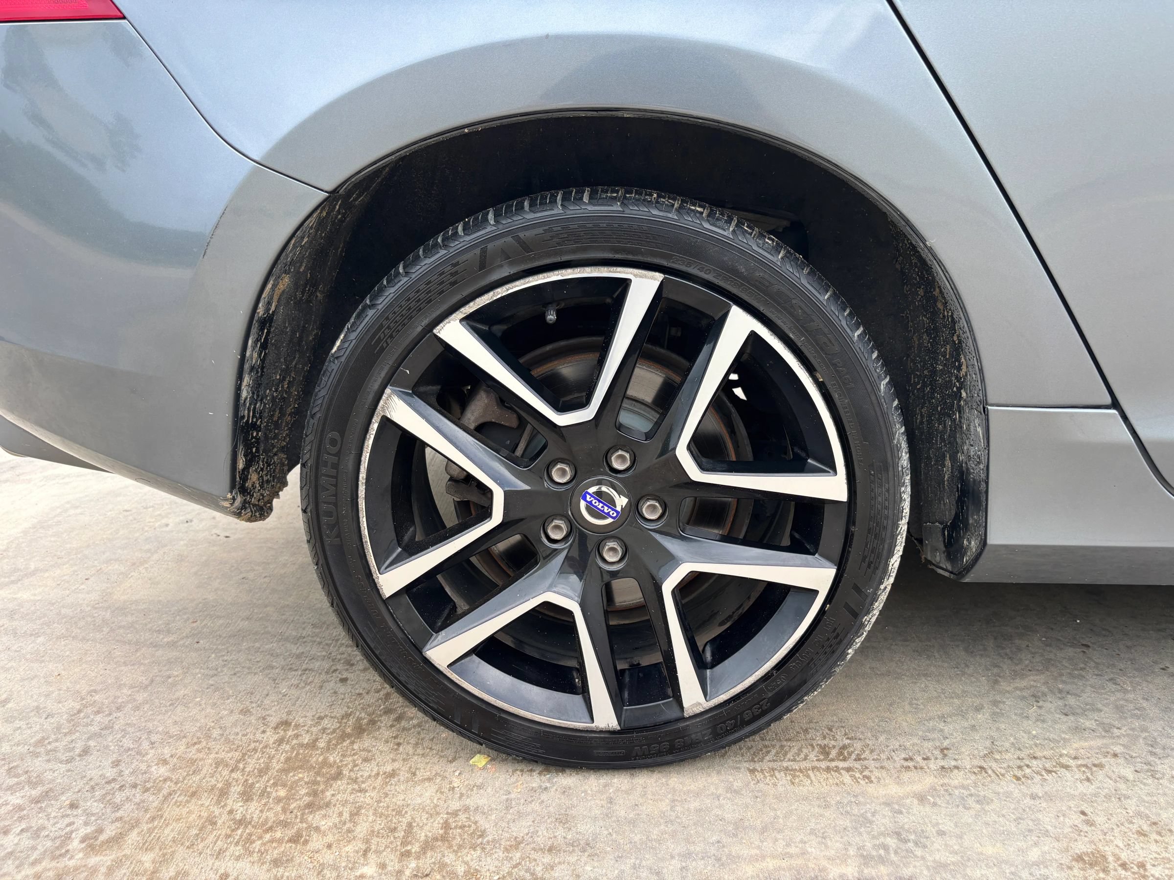 Used 2017 Volvo S60 T5 Dynamic FWD image 25
