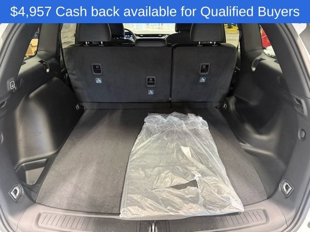 New 2026 Jeep Grand Cherokee Altitude AWD/4WD image 23