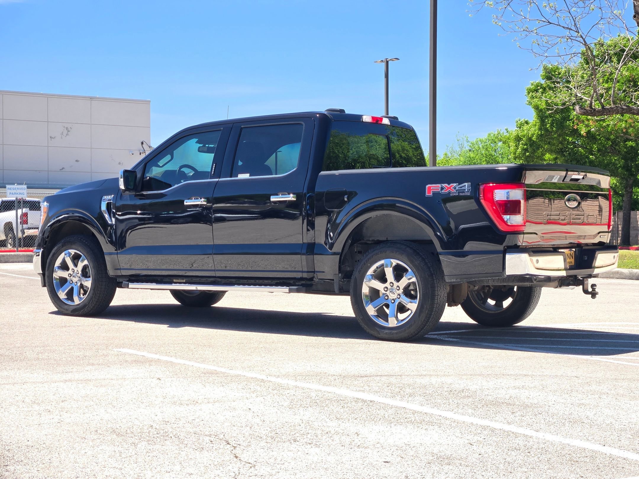 Used 2021 Ford F150 Lariat image 5