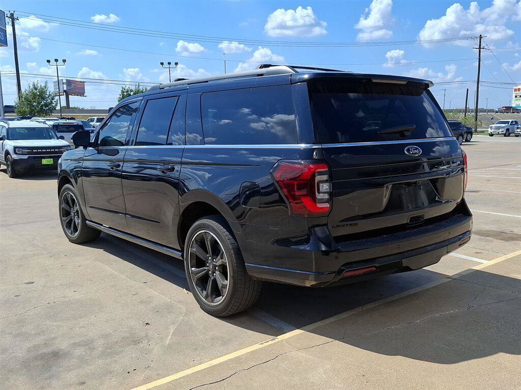 Used 2023 Ford Expedition Max Limited RWD image 34