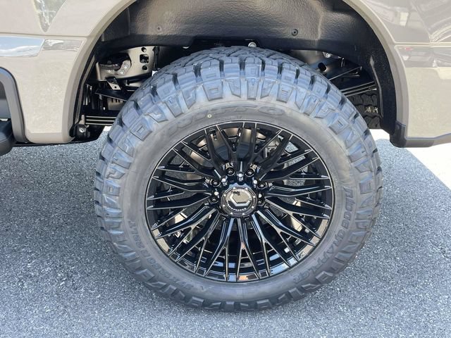 New 2026 Ford F350 Platinum w/ Platinum Plus Package AWD/4WD image 35