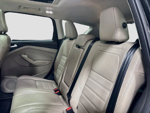 Used 2019 Ford Escape Titanium AWD/4WD image 21