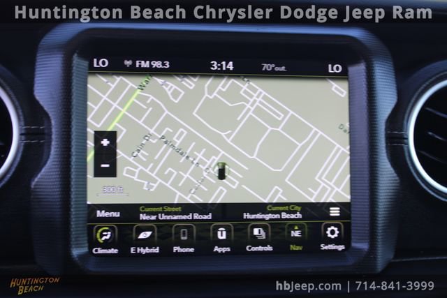 Used 2023 Jeep Wrangler Unlimited Sahara image 24