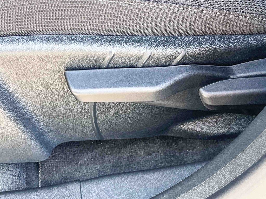 New 2026 Chevrolet Equinox LT w/ Midnight Edition image 20