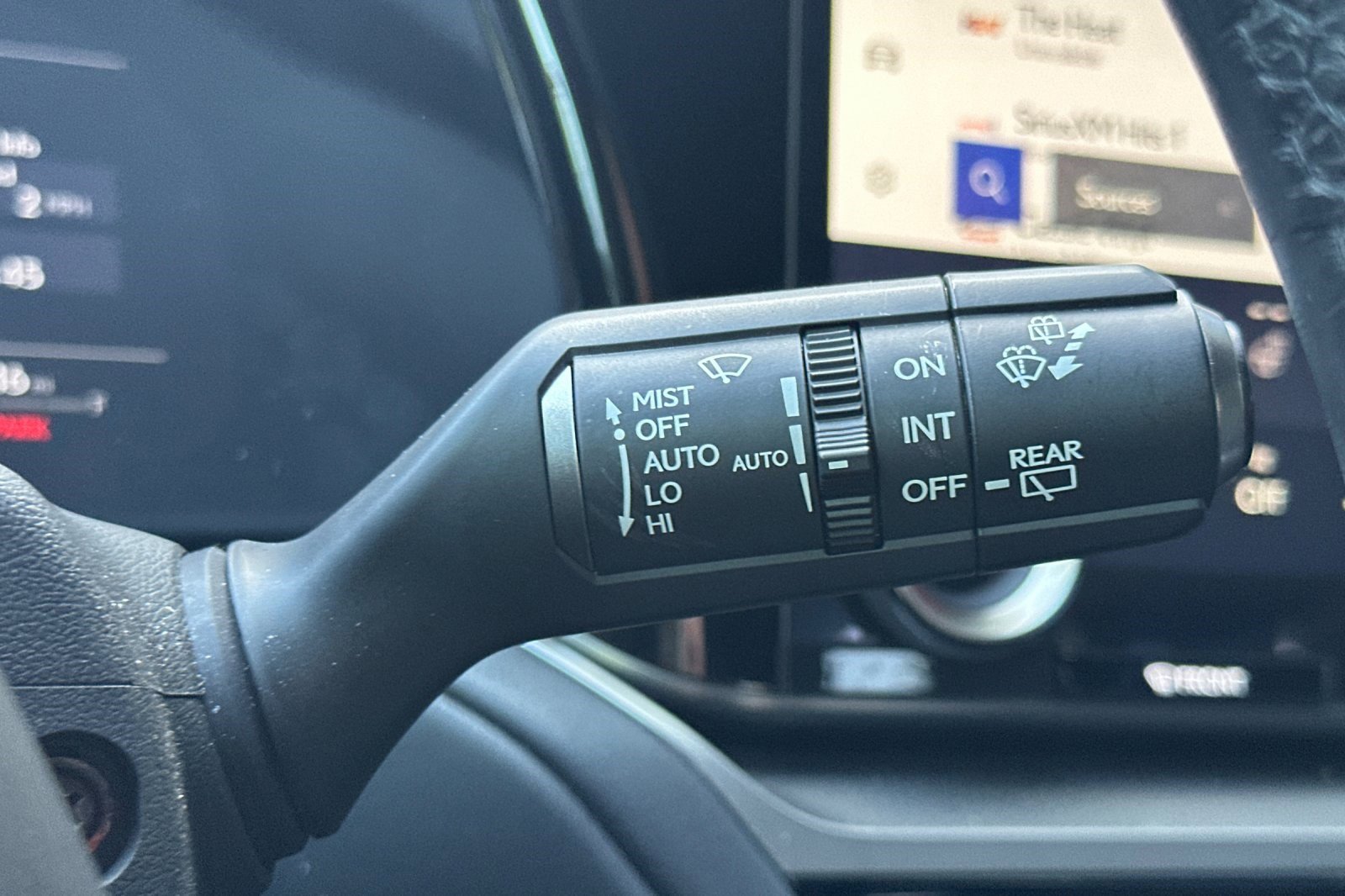 Certified 2025 Lexus TX 500h AWD w/ Technology Package image 34