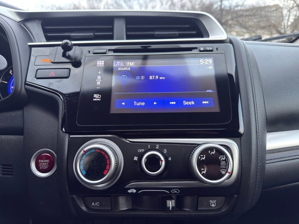 Used 2015 Honda Fit EX image 31