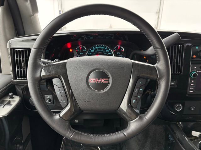 Used 2019 GMC Savana 2500 Extended w/ Enhanced Convenience Package image 23