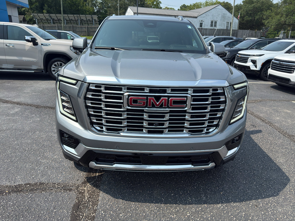 New 2026 GMC Yukon Denali w/ Advanced Technology Package AWD/4WD image 8