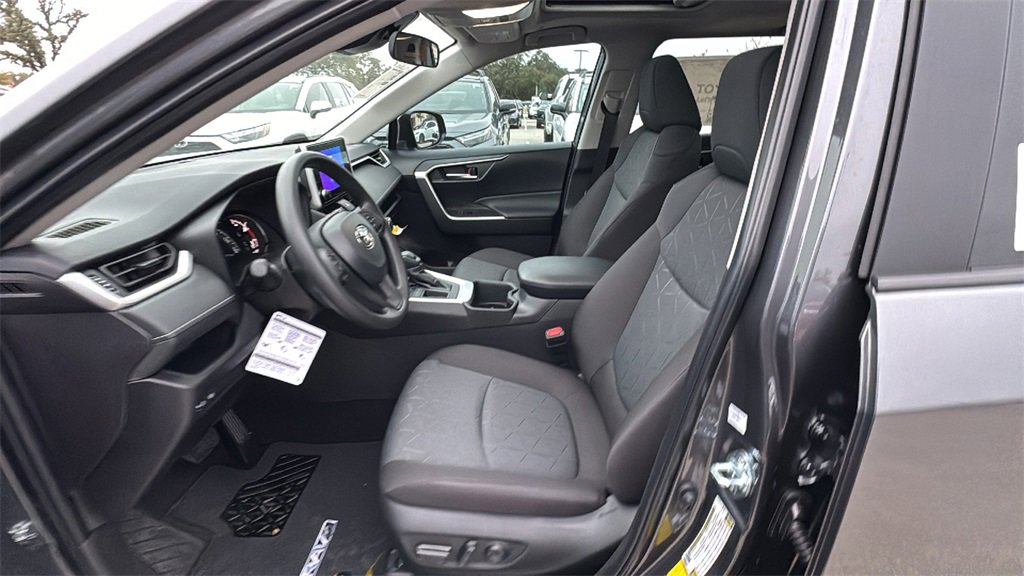 New 2025 Toyota RAV4 XLE image 18