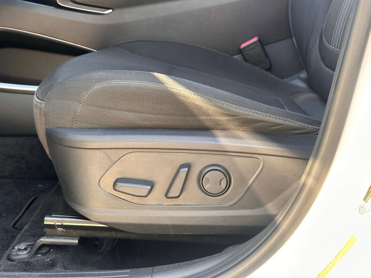 Used 2022 Hyundai Tucson SEL image 25