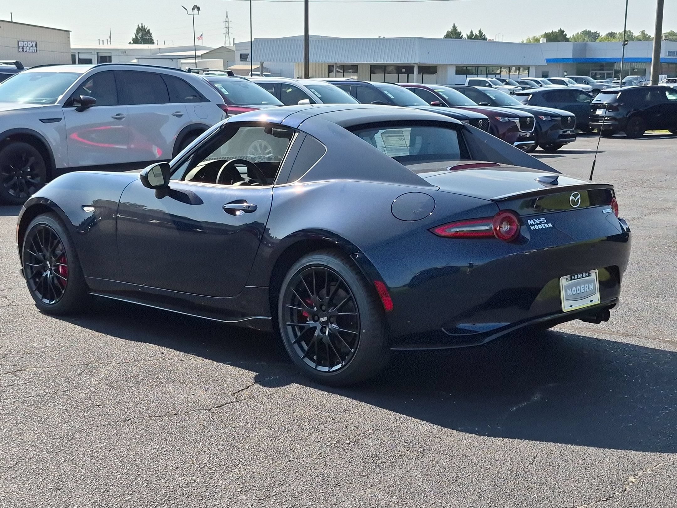 New 2026 MAZDA MX-5 Miata RF Club w/ Interior Package RWD image 3