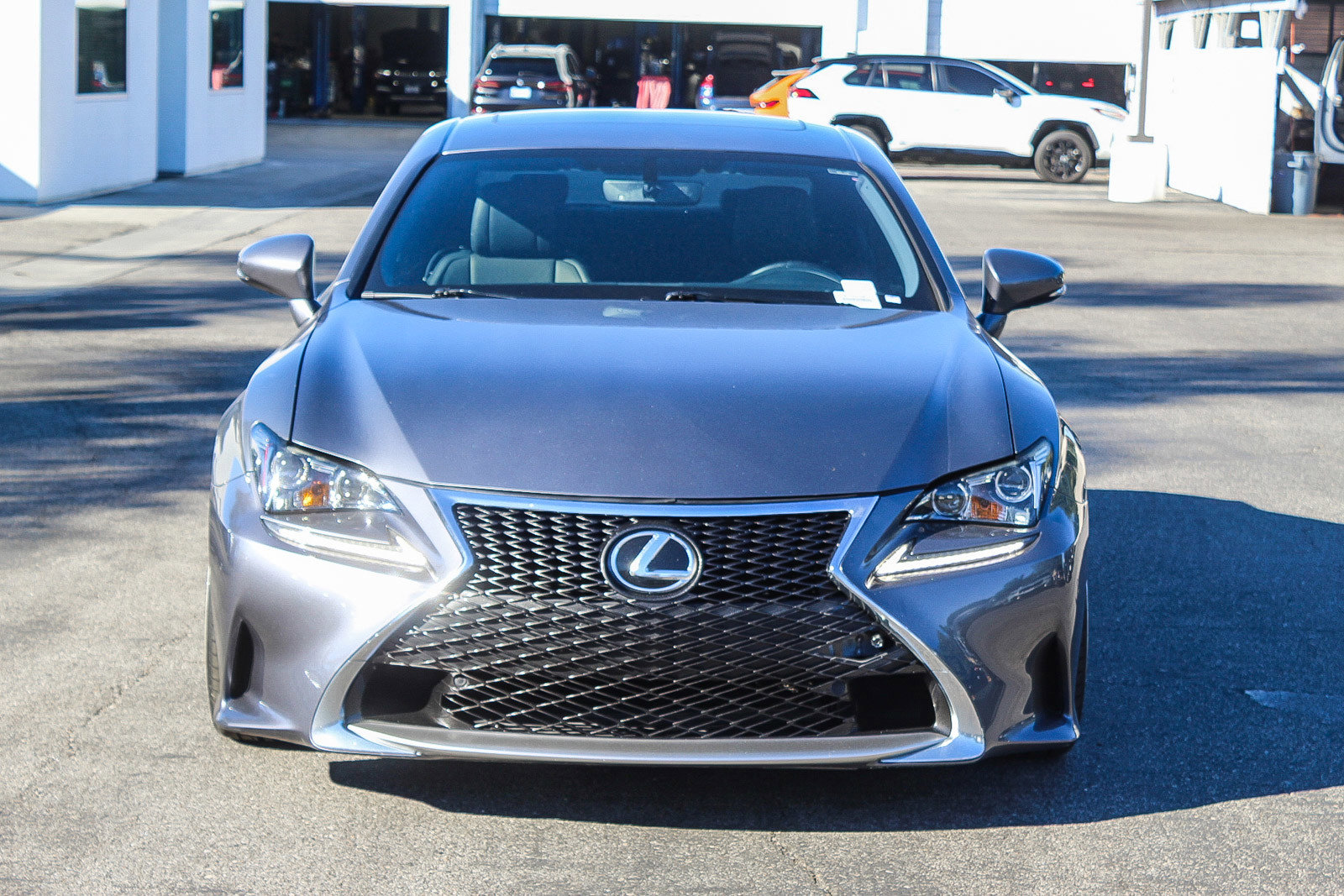 Used 2017 Lexus RC 200t image 2