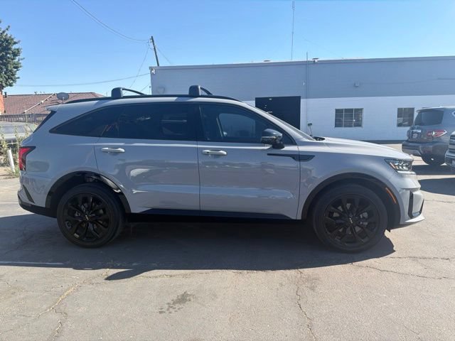 Used 2023 Kia Sorento SX FWD image 4